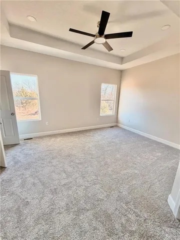 $385,000 | 323 Northeast 51st Road, Warrensburg, MO 64093