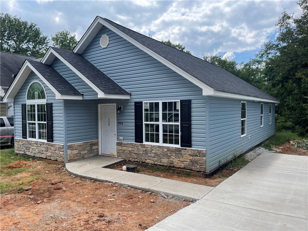 302 Park Street High Point, NC 27260 - Photo 4 of 26