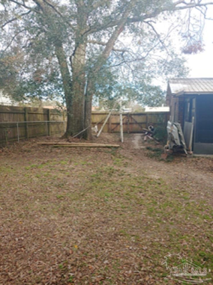 4249 Queens Court Pace, FL 32571 - Photo 15 of 16