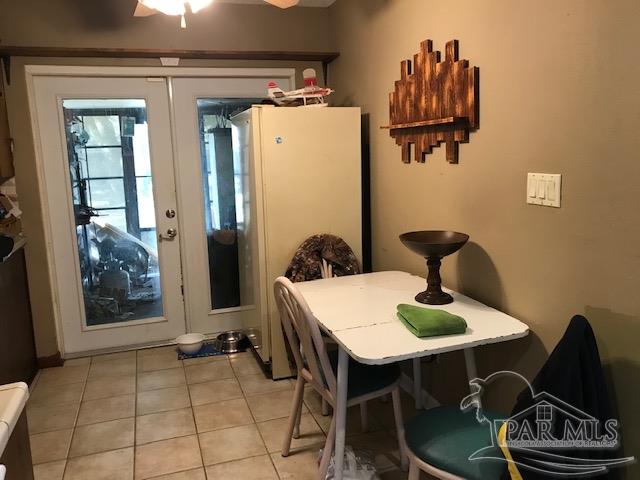 4249 Queens Court Pace, FL 32571 - Photo 3 of 16