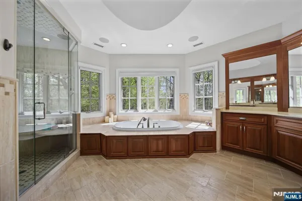 $2,799,000 | 713 Bellaire Drive, Demarest, NJ 07627