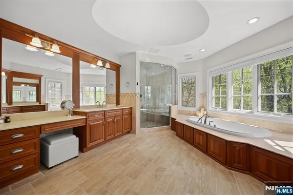 $2,799,000 | 713 Bellaire Drive, Demarest, NJ 07627