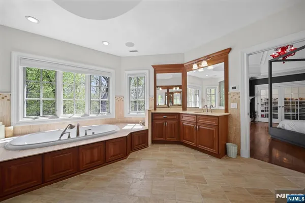 $2,799,000 | 713 Bellaire Drive, Demarest, NJ 07627