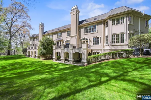 $2,799,000 | 713 Bellaire Drive, Demarest, NJ 07627