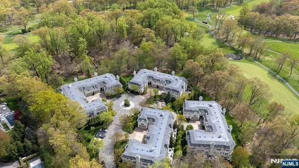 $2,799,000 | 713 Bellaire Drive, Demarest, NJ 07627