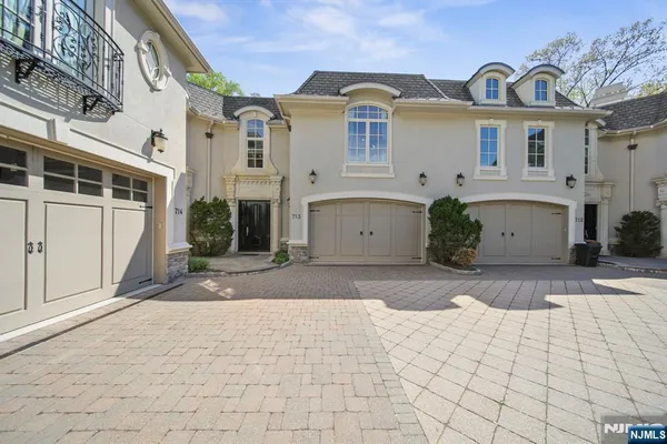 $2,799,000 | 713 Bellaire Drive, Demarest, NJ 07627
