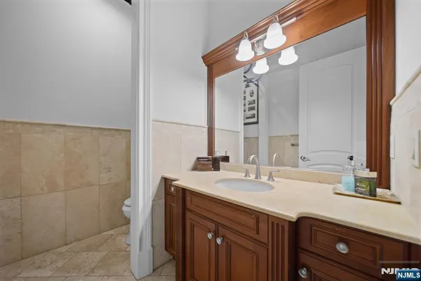 $2,799,000 | 713 Bellaire Drive, Demarest, NJ 07627