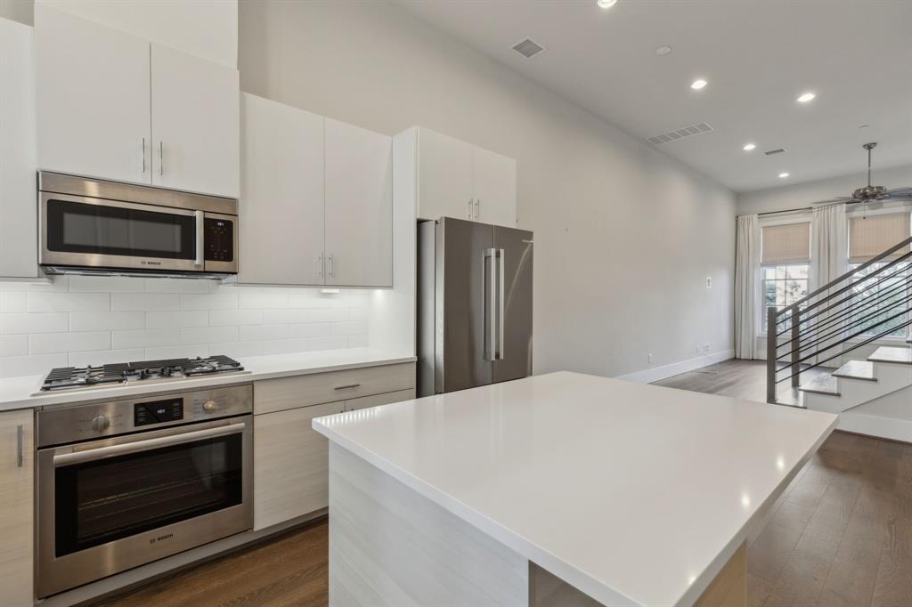 14955 Oak Street Addison, TX 75001 - Photo 5 of 39