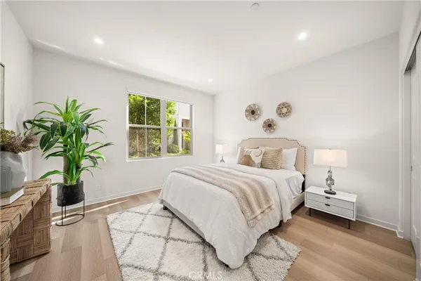 $1,598,000 | 136 Newburry, Irvine, CA 92618