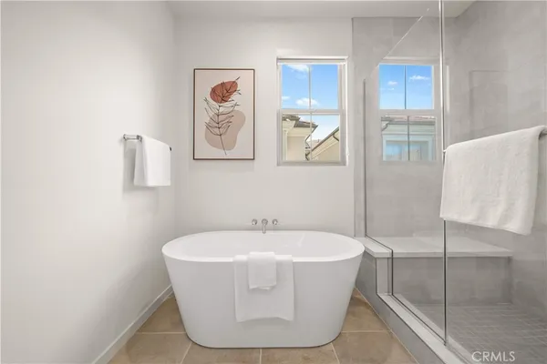 $1,598,000 | 136 Newburry, Irvine, CA 92618