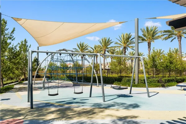 $1,598,000 | 136 Newburry, Irvine, CA 92618