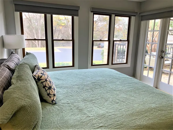 $3,900 | 105 Birdie Drive, The Hills, TX 78738