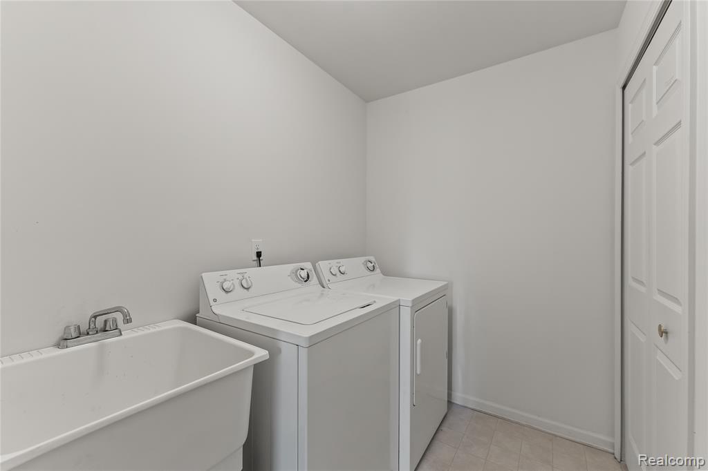 1861 Flagstone Circle Rochester, MI 48307 - Photo 13 of 21
