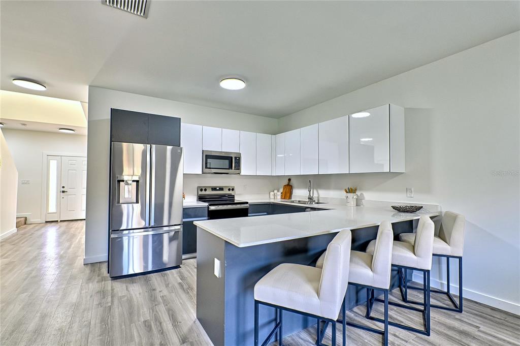 1607 Northwest 29 Road, Unit 4 Gainesville, FL 32605 - Photo 4 of 26