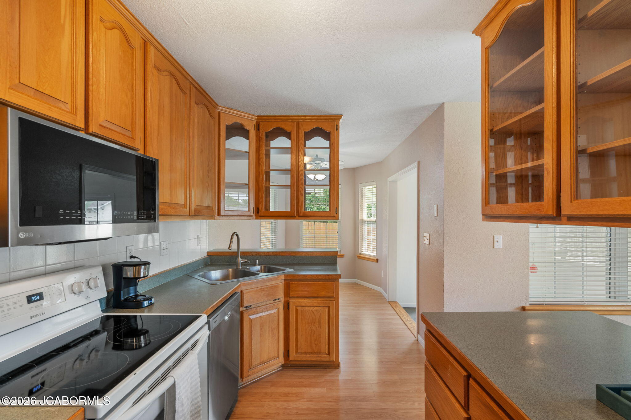 412 West Champain Street Eldon, MO 65026 - Photo 13 of 49 11-web-or-mls-DSC05775