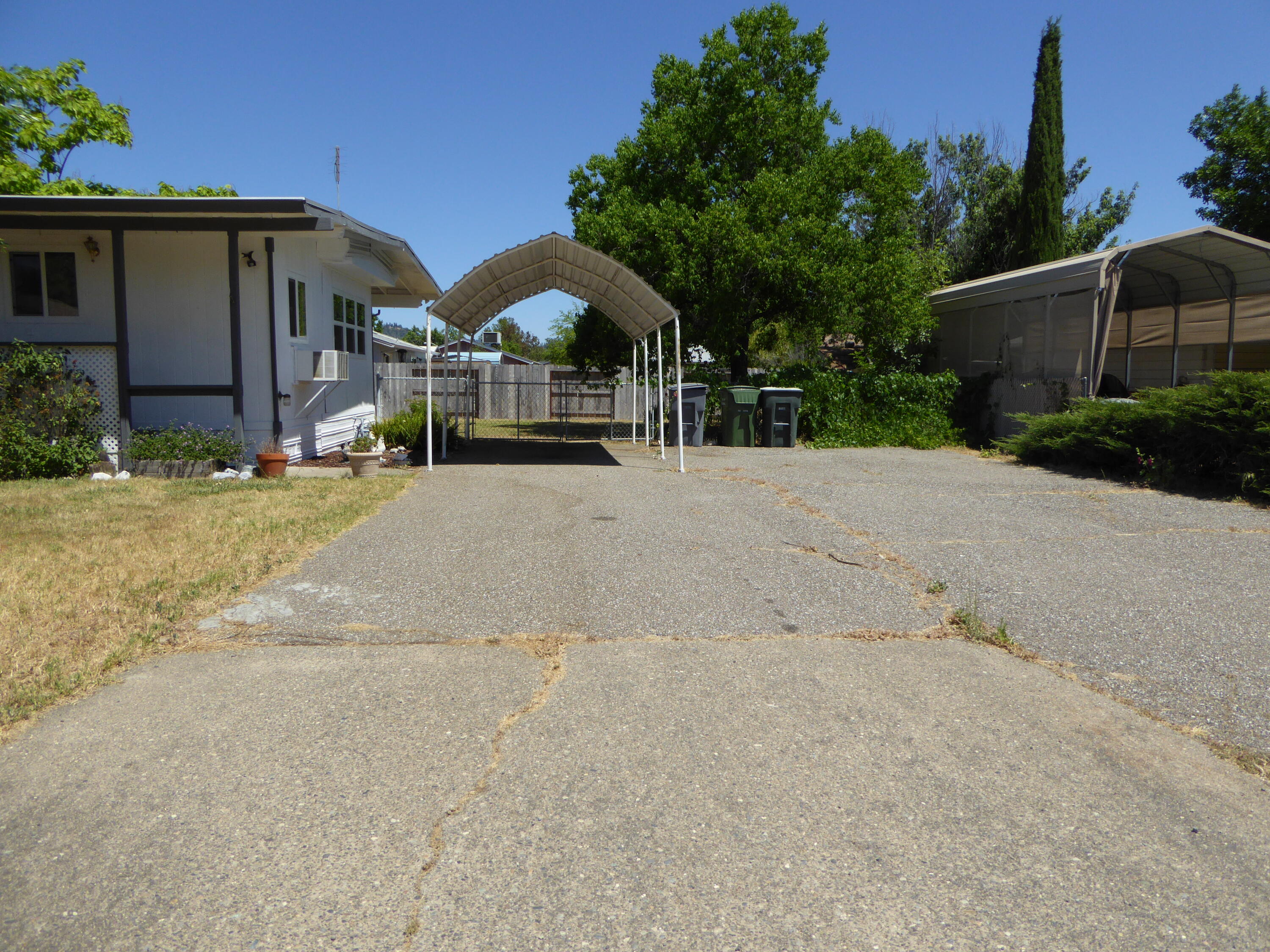 3350 Santa Rosa Way, Unit NONE Redding, CA 96003 - Photo 4 of 58 Front of House w:covered parking_1