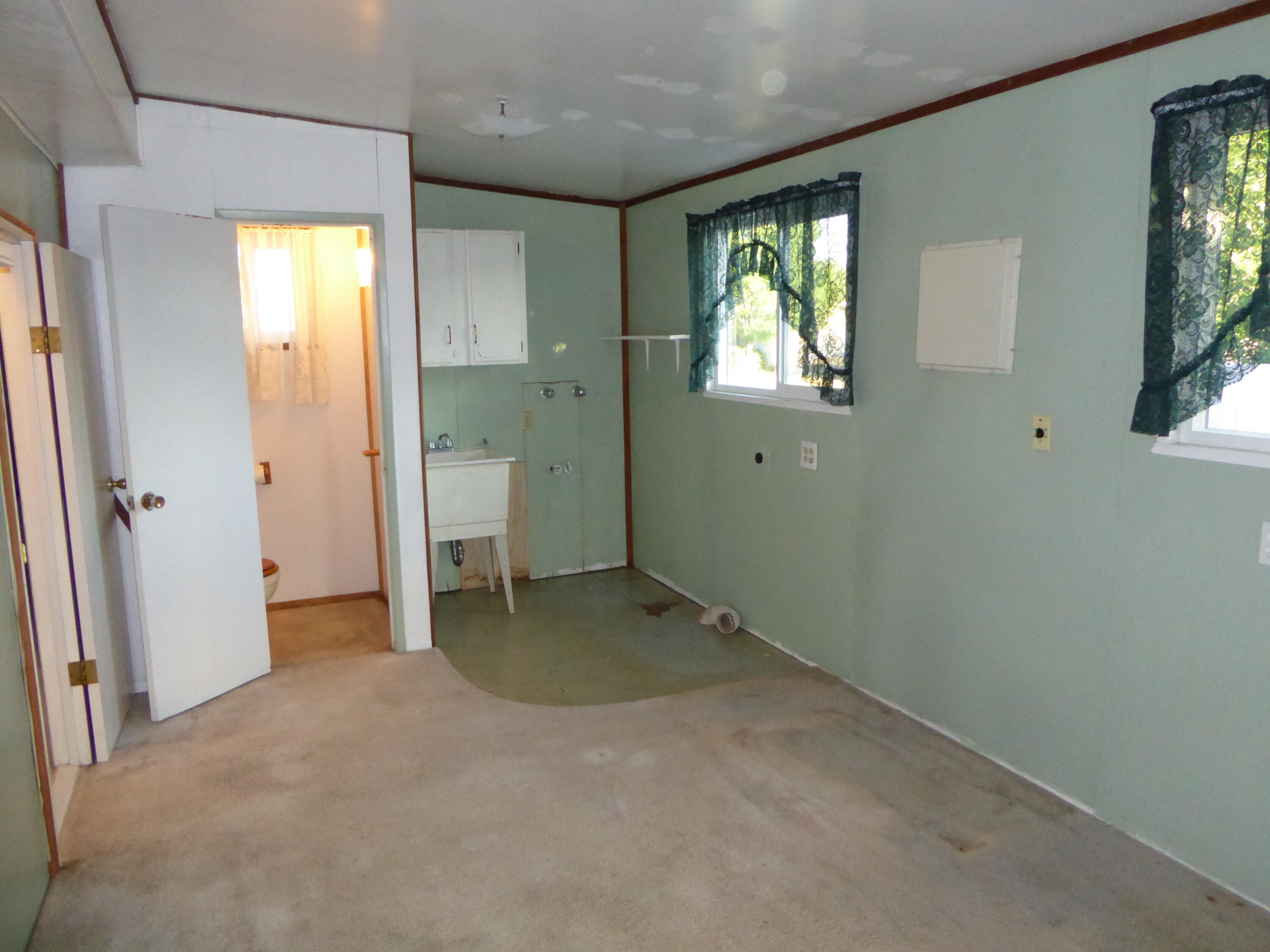 3350 Santa Rosa Way, Unit NONE Redding, CA 96003 - Photo 45 of 58 Laundry Rm:Bonus Rm_3