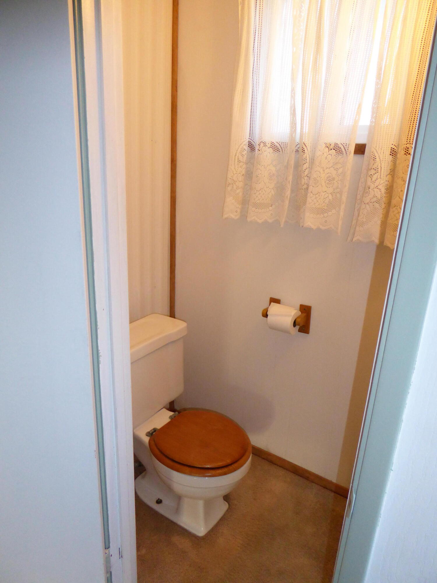 3350 Santa Rosa Way, Unit NONE Redding, CA 96003 - Photo 49 of 58 ¼ Bath_1