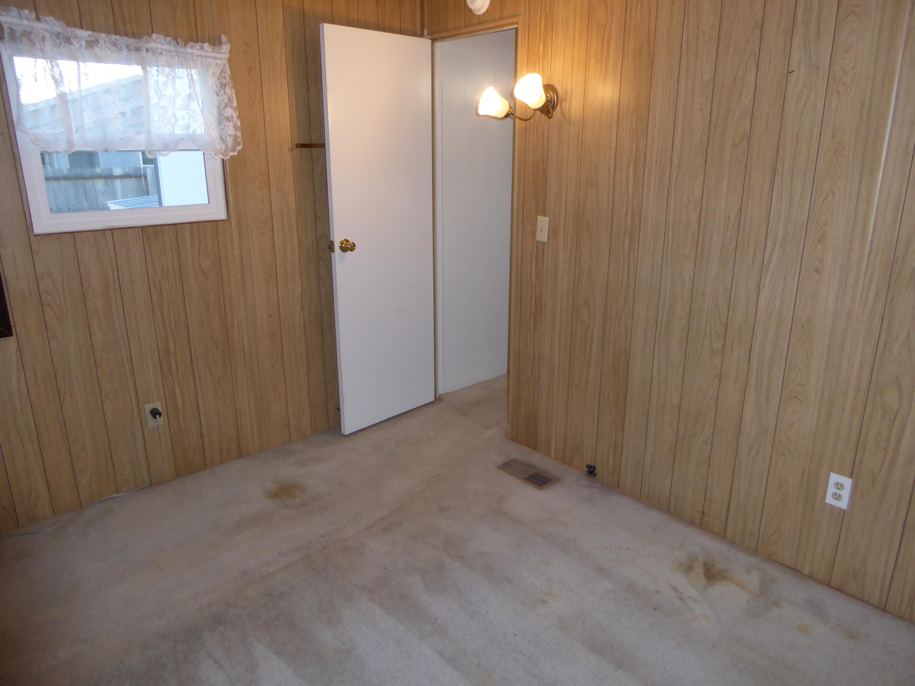3350 Santa Rosa Way, Unit NONE Redding, CA 96003 - Photo 53 of 58 Master Bedroom_3