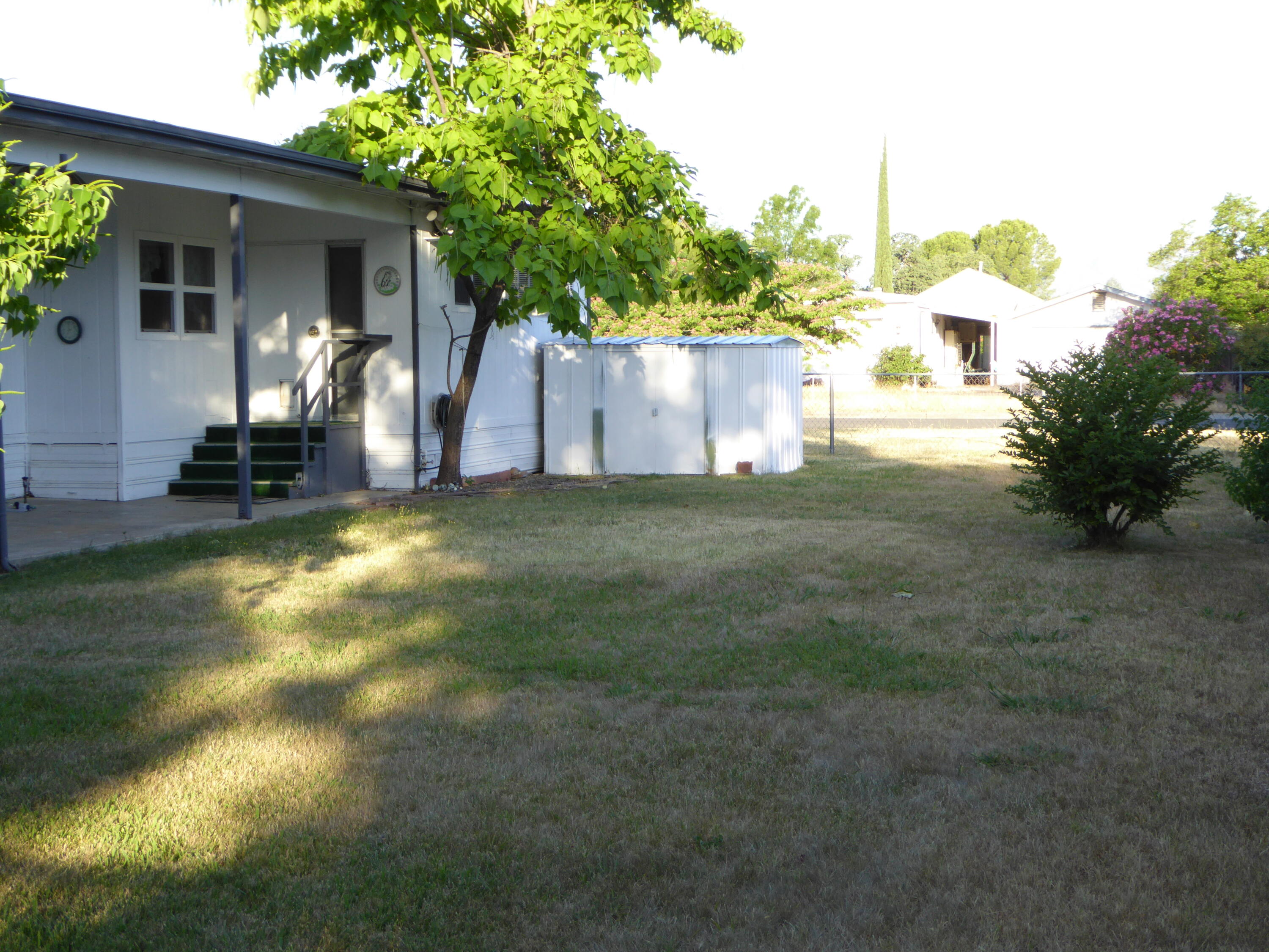3350 Santa Rosa Way, Unit NONE Redding, CA 96003 - Photo 7 of 58 Backyard_7