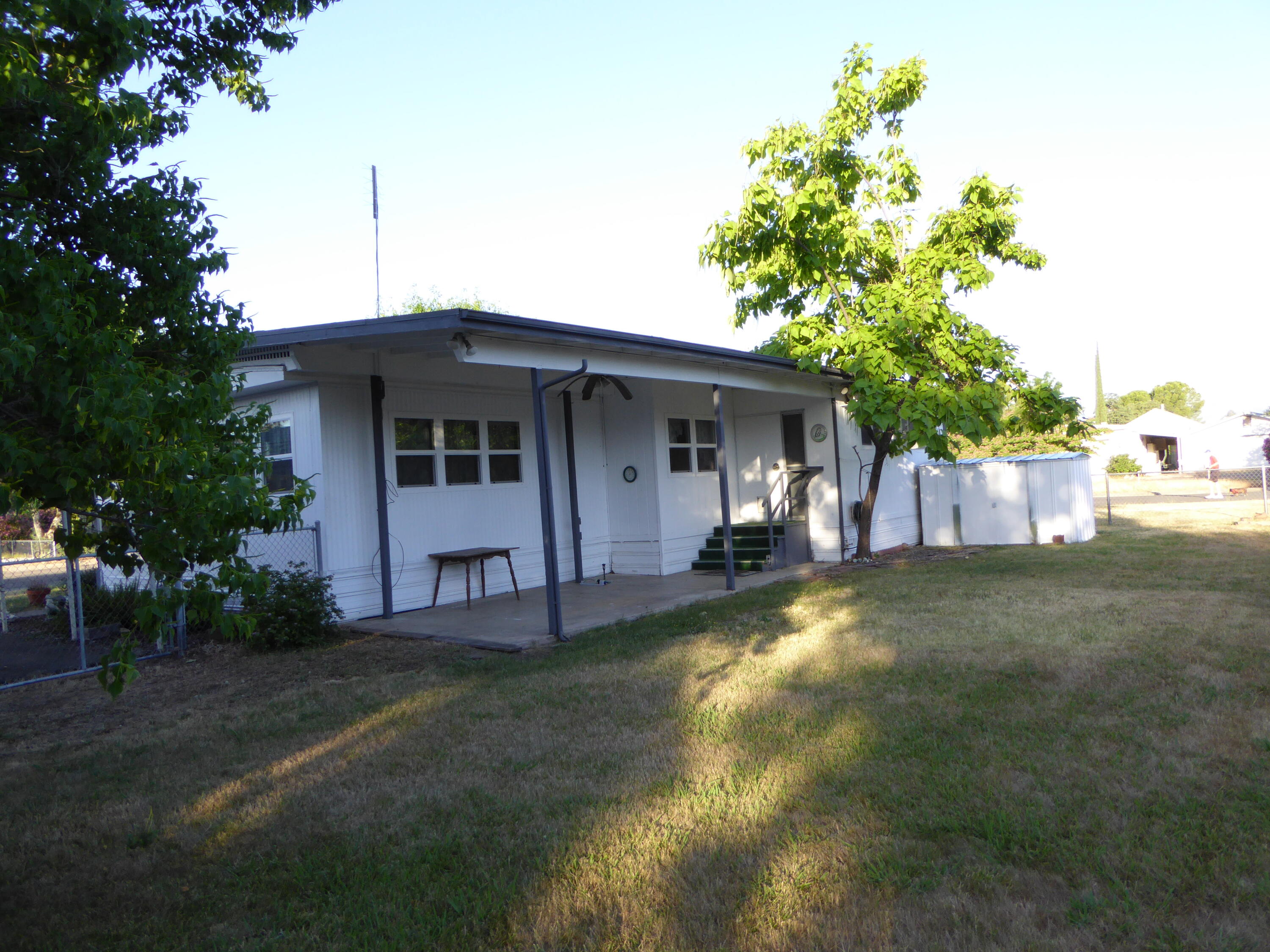 3350 Santa Rosa Way, Unit NONE Redding, CA 96003 - Photo 8 of 58 Backyard_8