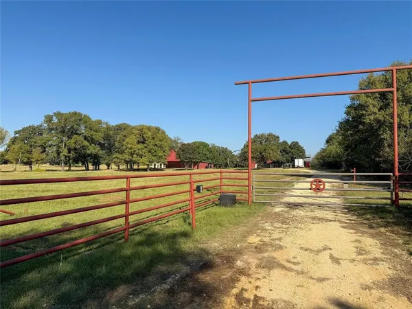 a view of an outdoor space and lakeside
