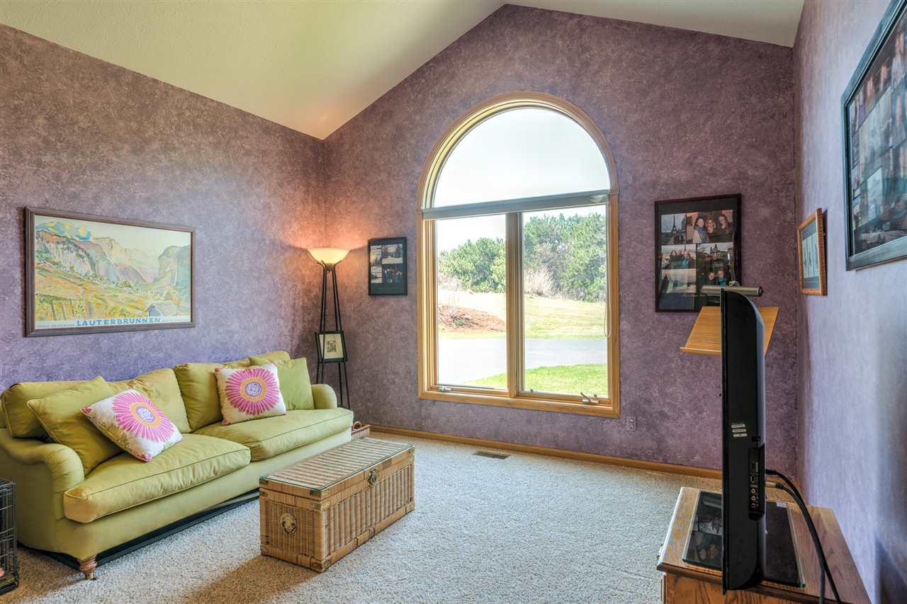 5329 Barney Road Traverse City, MI 49684 - Photo 15 of 43 1804806-14.JPG