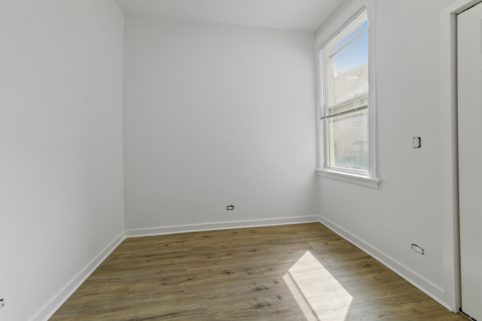 1349 West Taylor Street, Unit 2F Chicago, IL 60607 - Photo 13 of 15