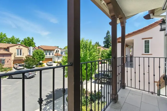 $1,558,000 | 124 Barias Place, Pleasanton, CA 94566