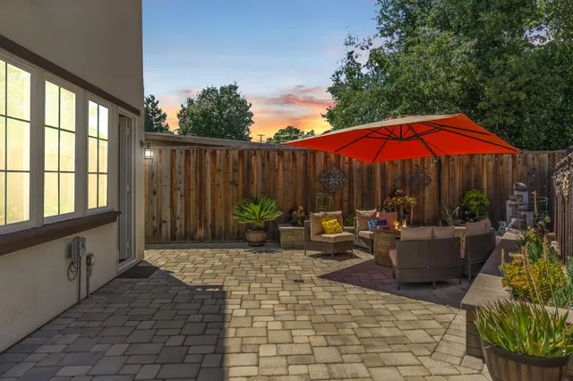 $1,558,000 | 124 Barias Place, Pleasanton, CA 94566