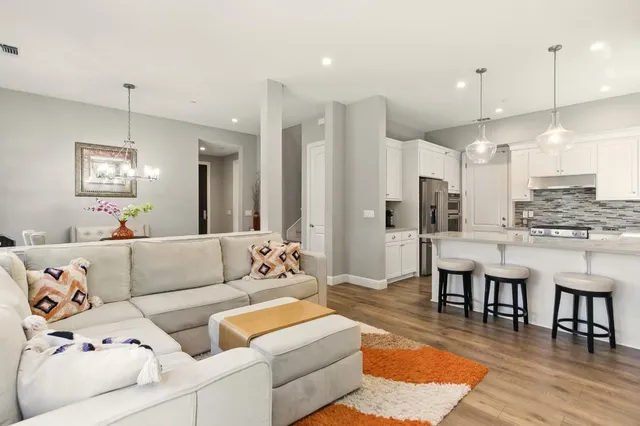 $1,558,000 | 124 Barias Place, Pleasanton, CA 94566