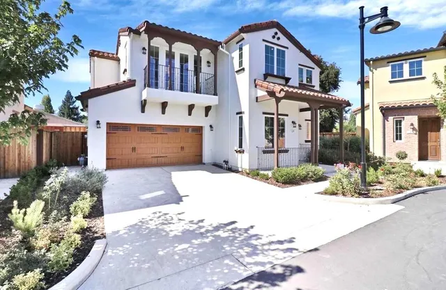 $1,558,000 | 124 Barias Place, Pleasanton, CA 94566