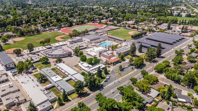 $1,558,000 | 124 Barias Place, Pleasanton, CA 94566