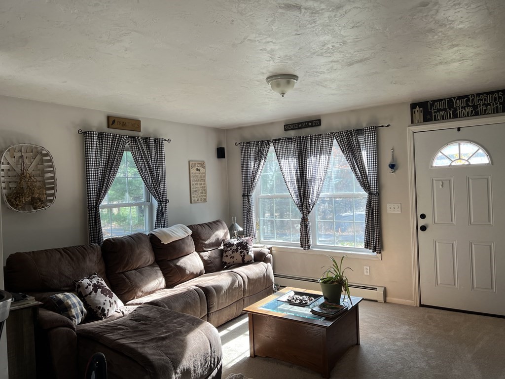 41 G H Wilson Road Spencer, MA 01562 - Photo 7 of 16 Gallery Image 7