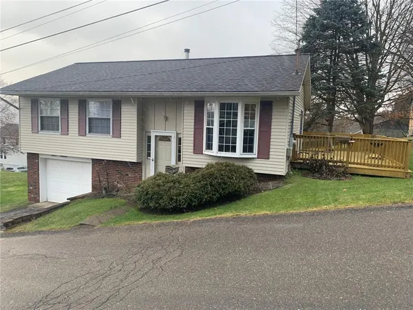 $195,000 | 700 Hiland Avenue, Coraopolis, PA 15108