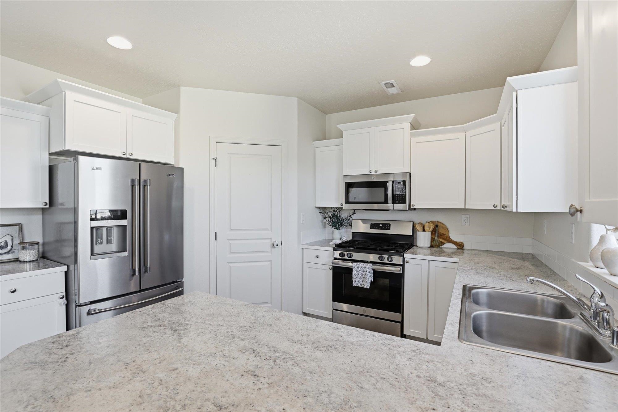 735 Grouse Court Cheney, WA 99004 - Photo 8 of 25