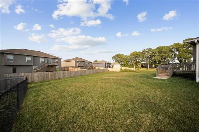 $380,000 | 605 Poplar Court, Belton, MO 64012