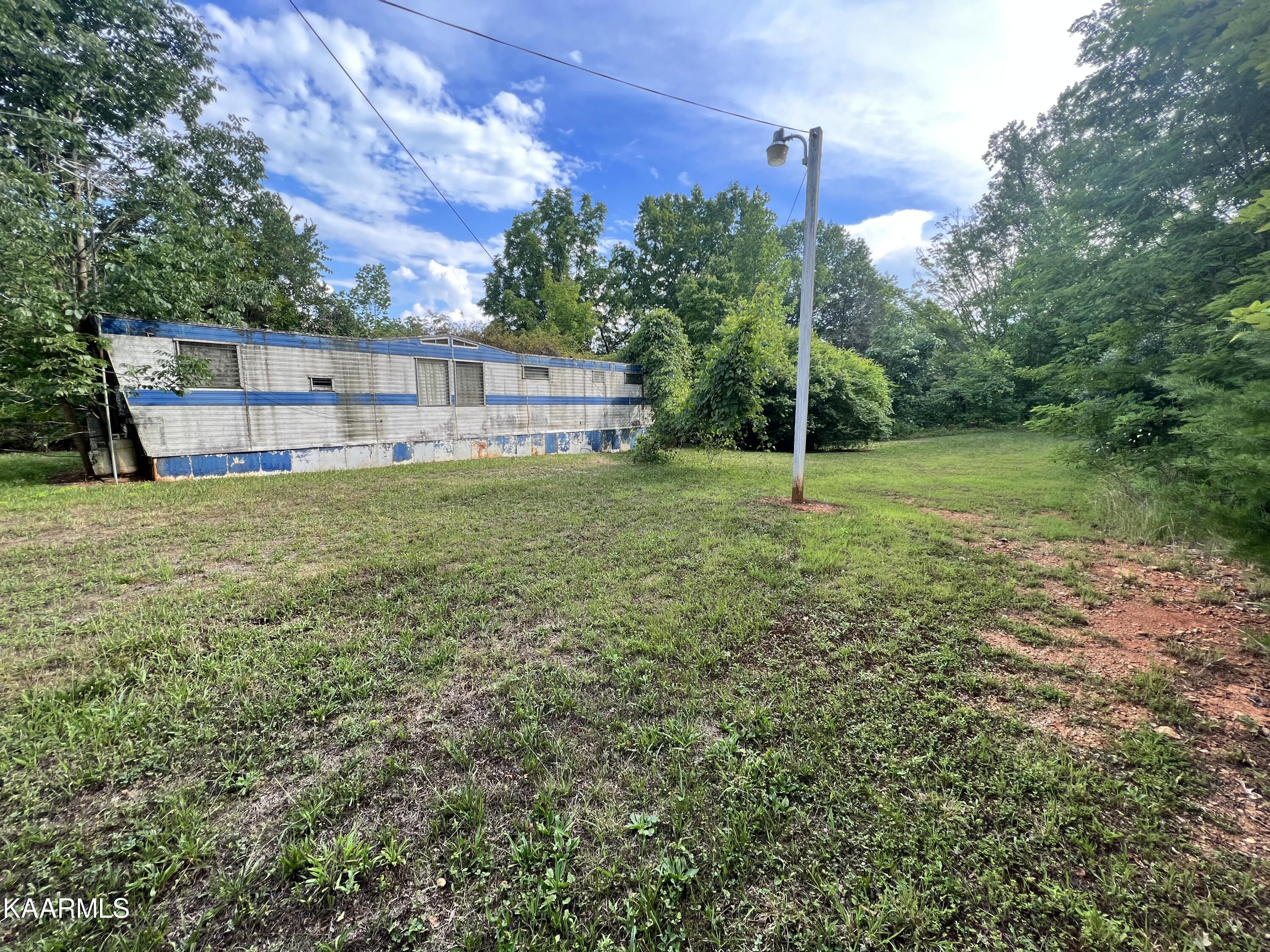 905 Straight Branch Road Speedwell, TN 37870 - Photo 5 of 7 IMG_4505