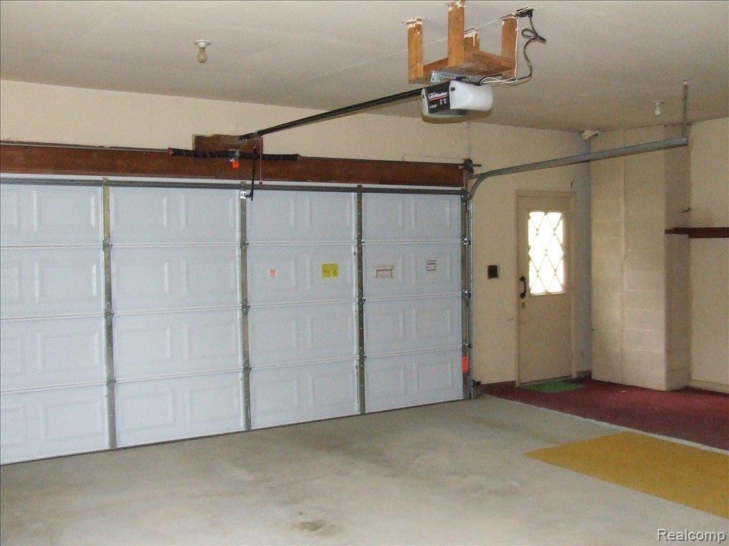 5948 Thomas Road Oxford, MI 48371 - Photo 16 of 25 5948 Thomas Rd Oxford (29)