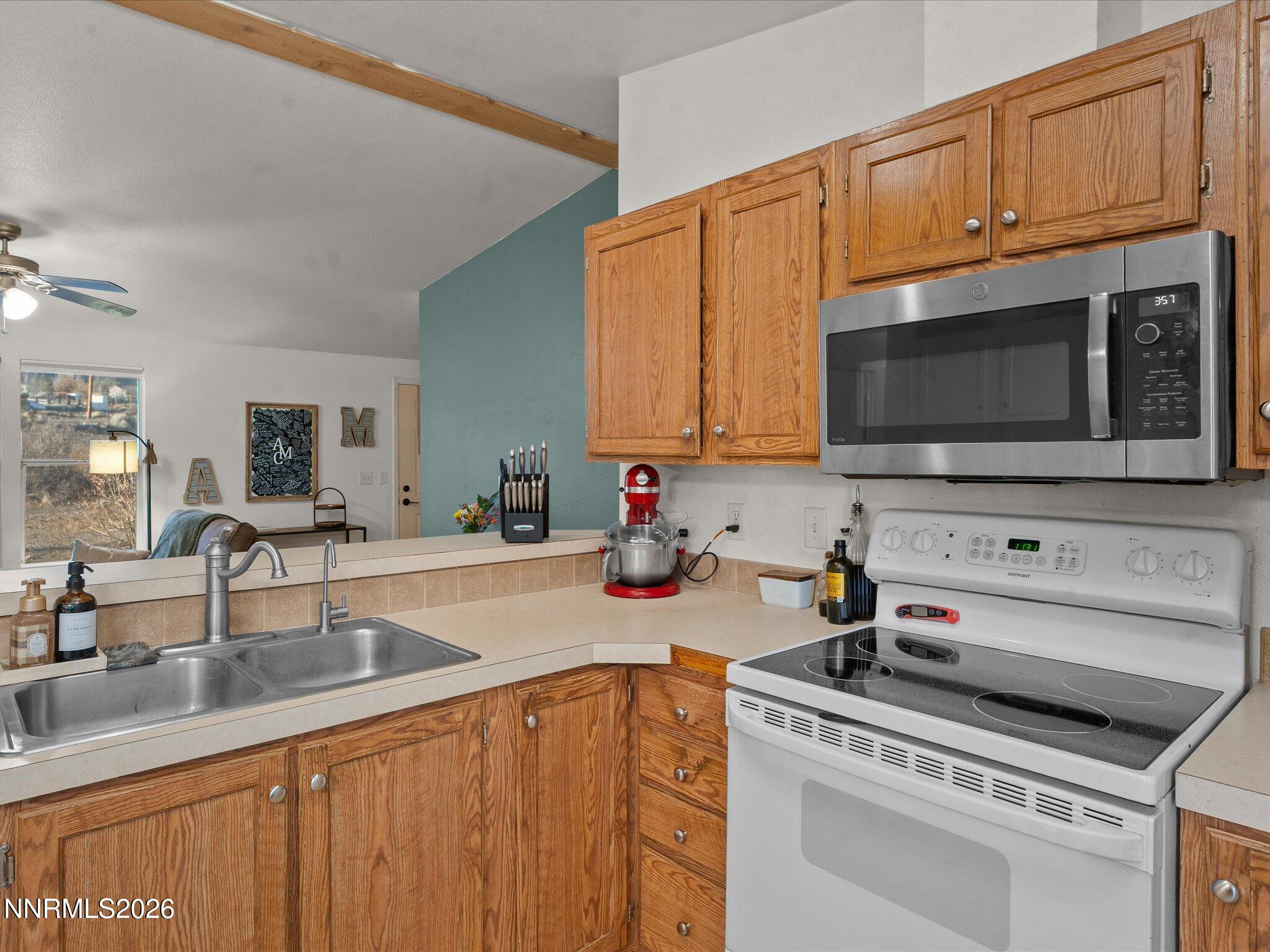 208 Julie Way Dayton, NV 89403 - Photo 18 of 50 30-208 Julie Way-129