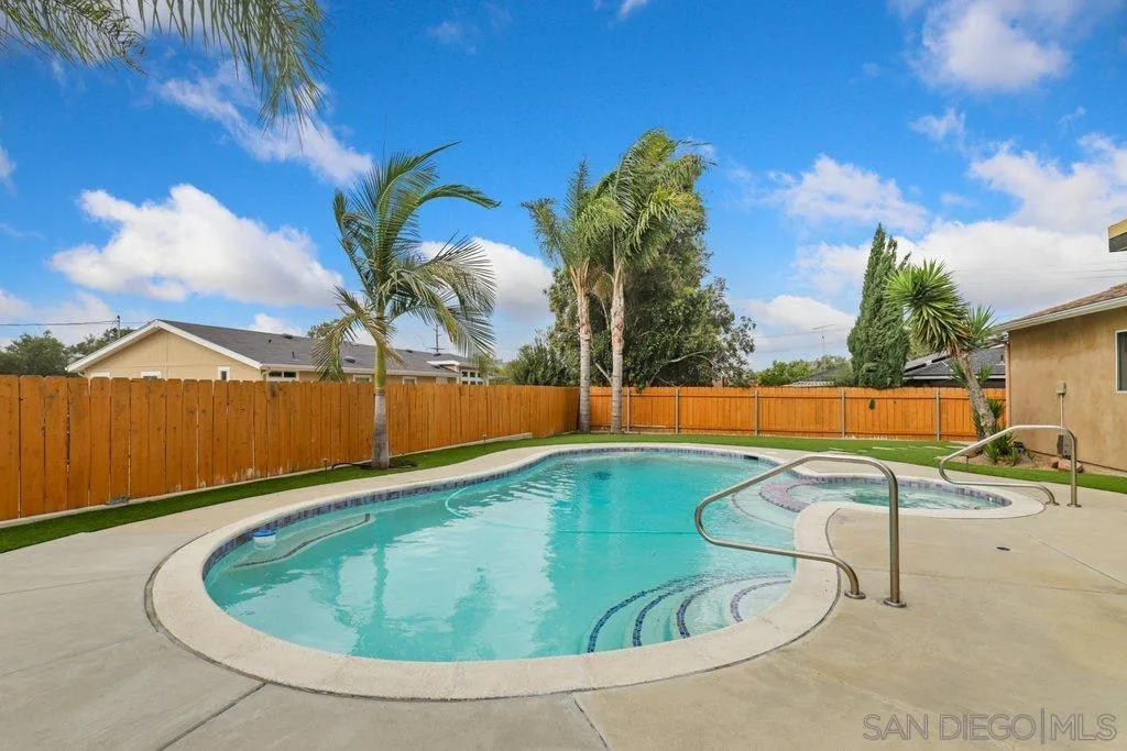 3034 Helix Street Spring Valley, CA 91977 - Photo 19 of 26 Gallery Image 19