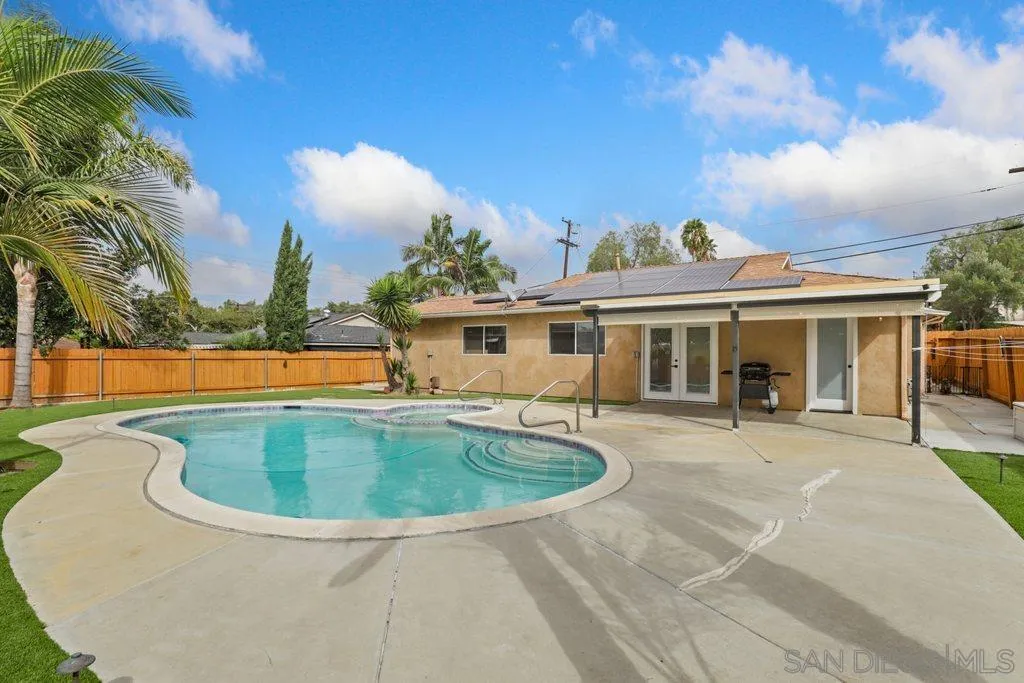 3034 Helix Street Spring Valley, CA 91977 - Photo 22 of 26 Gallery Image 22