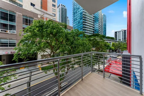 $525,000 | 90 Northeast 32nd Street, Unit 213, Miami, FL 33127