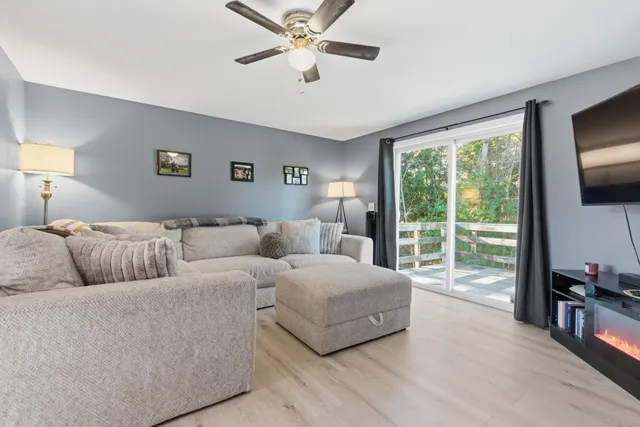 $425,000 | 71 Goshen Drive, Loudon, NH 03307