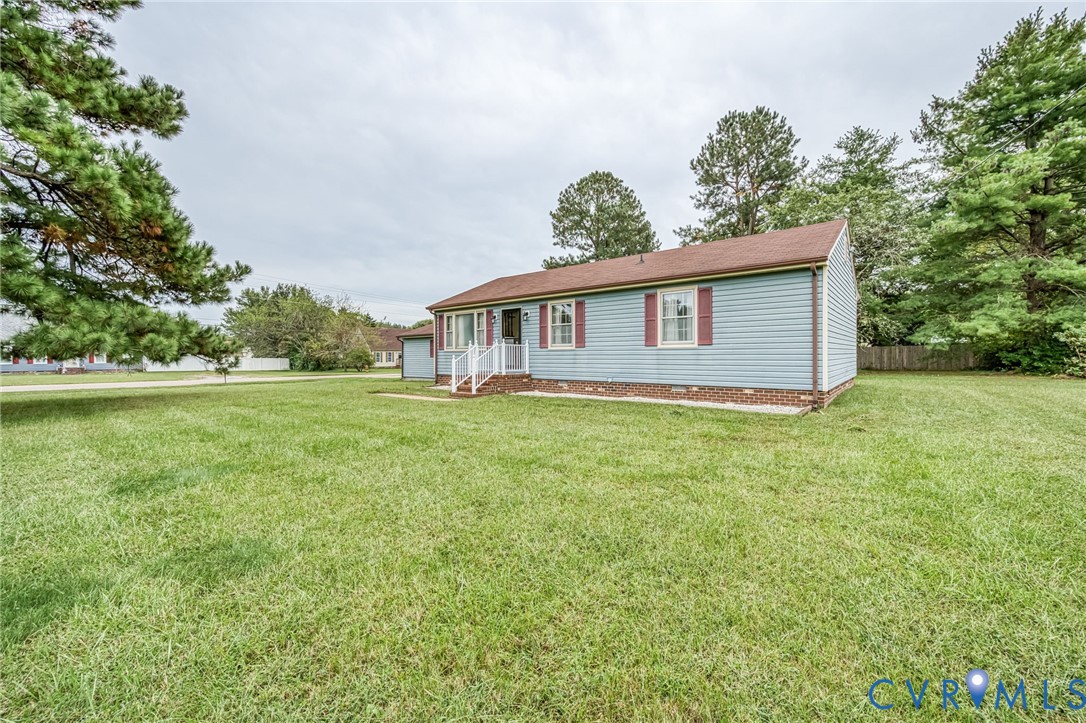 11308 Walton Lake Road Disputanta, VA 23842 - Photo 3 of 29