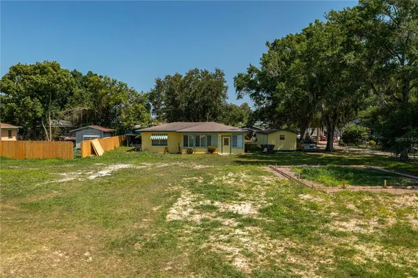 $1,000,000 | 103 East Eagle Lake Loop Road, Winter Haven, FL 33880