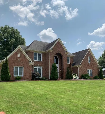 $489,000 | 9005 Pembroke Ellis Drive, Bartlett, TN 38133
