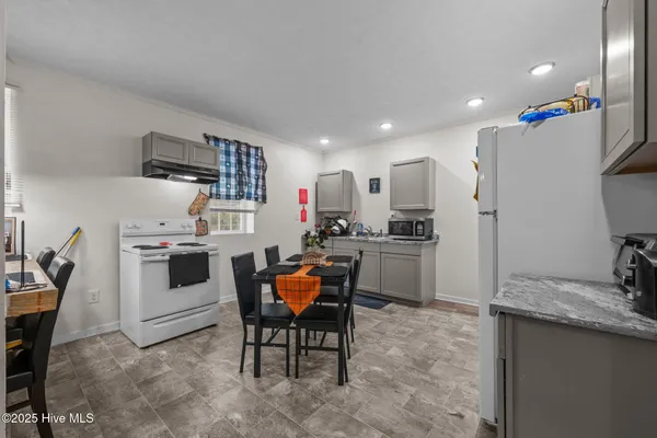 $250,000 | 700 2nd Avenue, New Bern, NC 28560