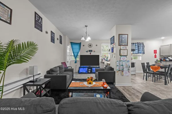 $250,000 | 700 2nd Avenue, New Bern, NC 28560