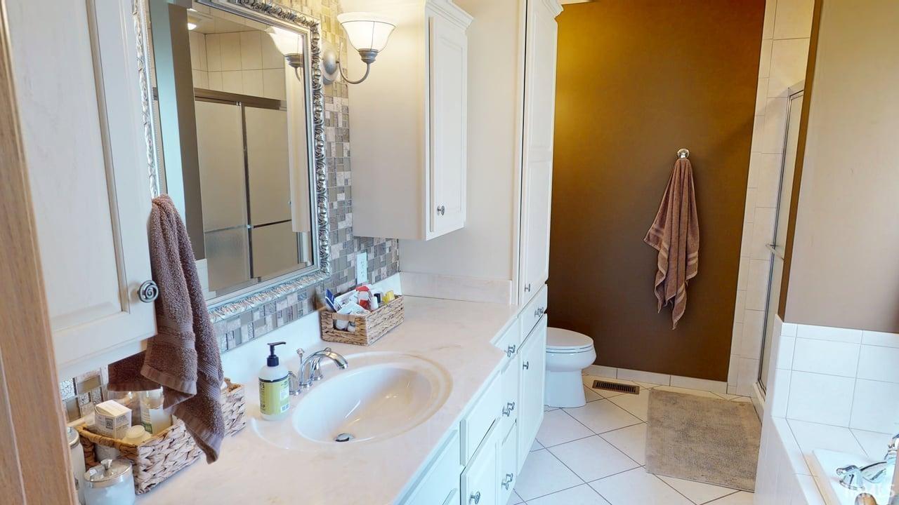 669 East 300 North Jasper, IN 47546 - Photo 13 of 36